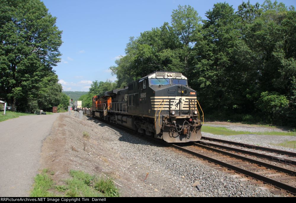 NS 9885 leads 265